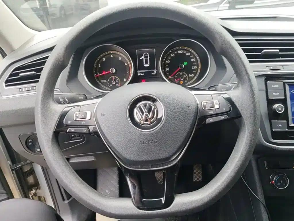 Tiguan L 2019 330TSI Automatic 2WD Fashion Edition (China VI Emission Standard) — миниатюра 11