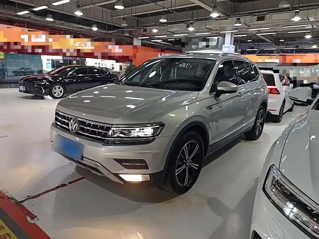 Tiguan L 2017 330TSI Automatic 2WD Flagship Edition — миниатюра 1