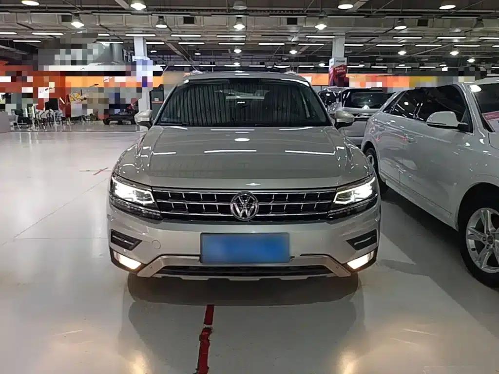 Tiguan L 2017 330TSI Automatic 2WD Flagship Edition — миниатюра 3