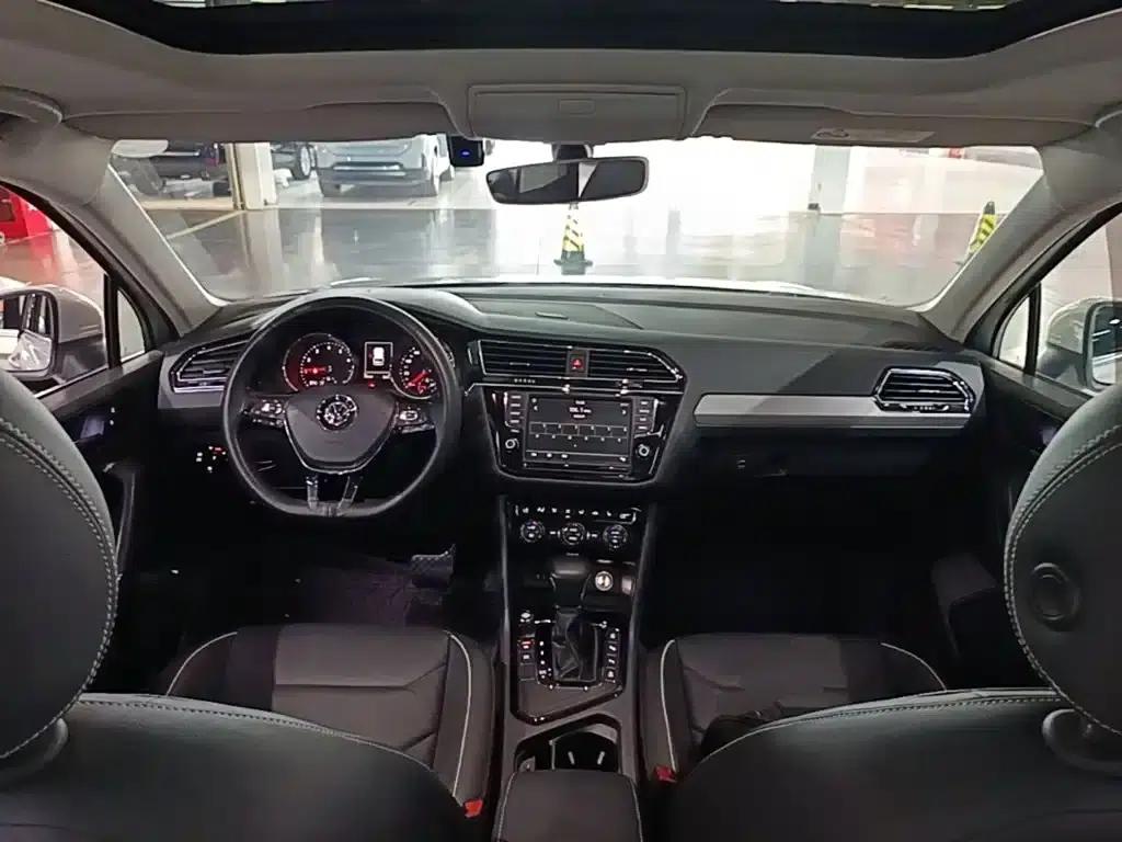 Tiguan L 2017 330TSI Automatic 2WD Flagship Edition — миниатюра 10