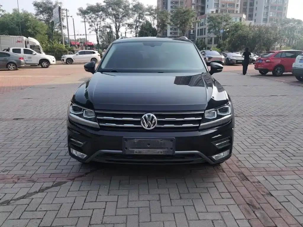 Tiguan L 2018 330TSI Automatic 2WD Luxury Edition — миниатюра 6