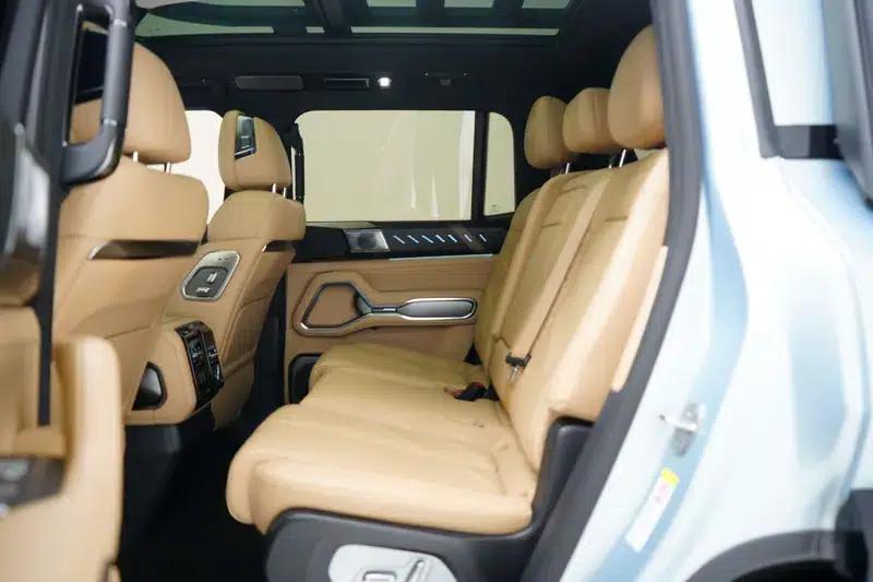 Leopard 8 2025 Smart & Brave Flagship Edition 7-Seater — миниатюра 23