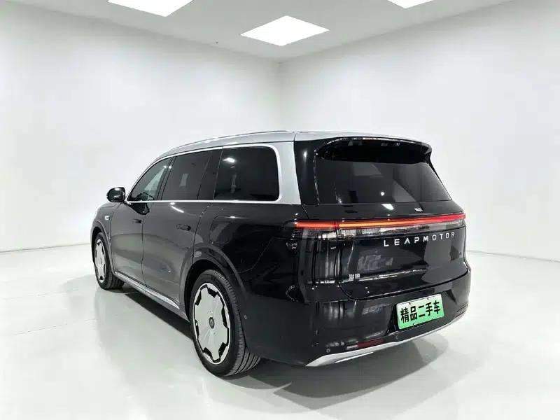 Leapmotor D19 2026 Pure Electric 720 Smart Edition (Six Seats) — миниатюра 4