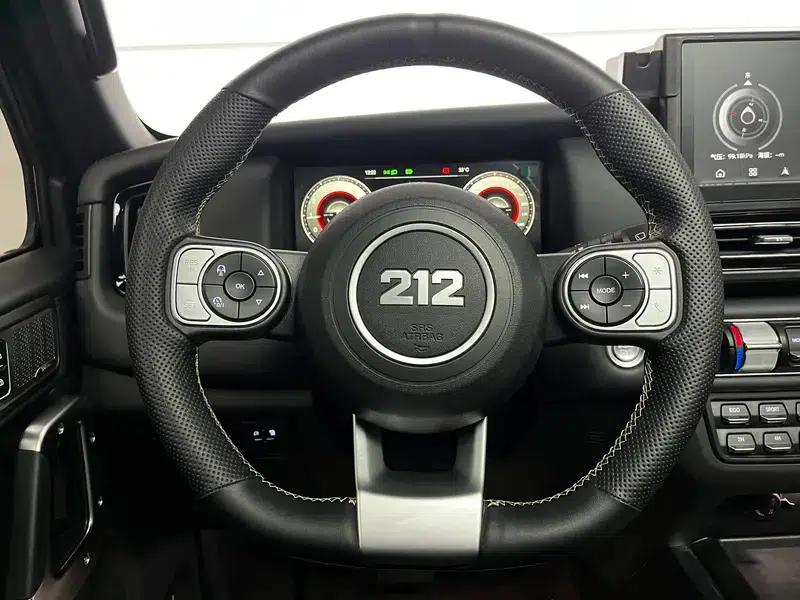 212 T01 2024 Explorer 2.0T — миниатюра 14