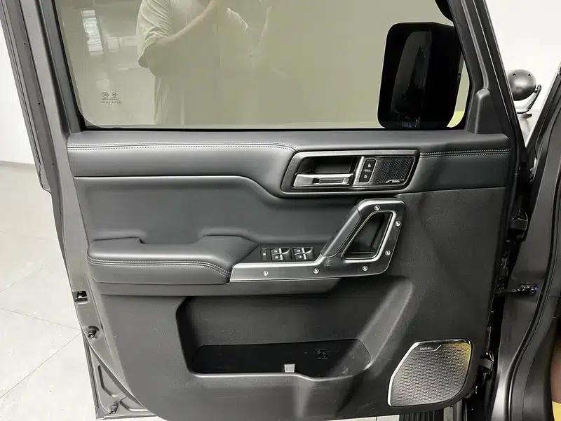 212 T01 2024 Explorer 2.0T — миниатюра 10