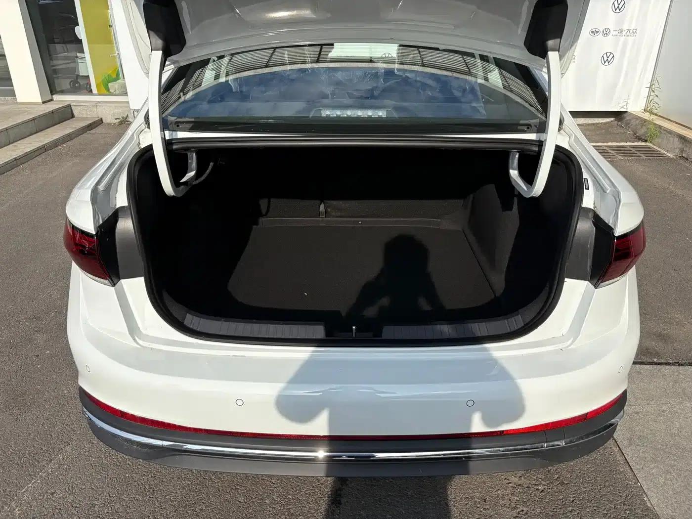 Sagitar 2026 Facelift 30 Million Unit Selection Edition 300TSI DSG Super Edition — миниатюра 11