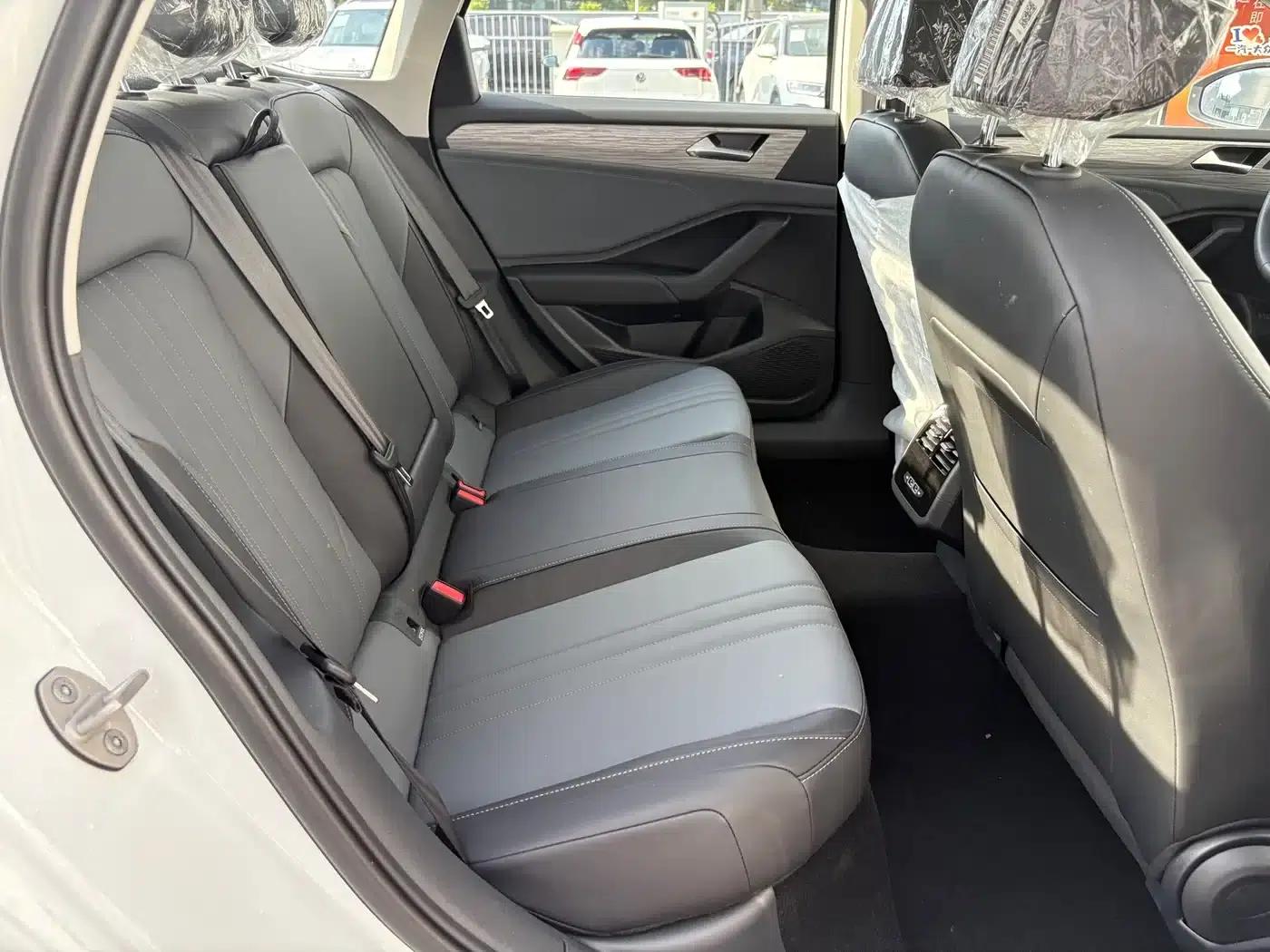 Sagitar 2026 Facelift 30 Million Unit Selection Edition 300TSI DSG Super Edition — миниатюра 6