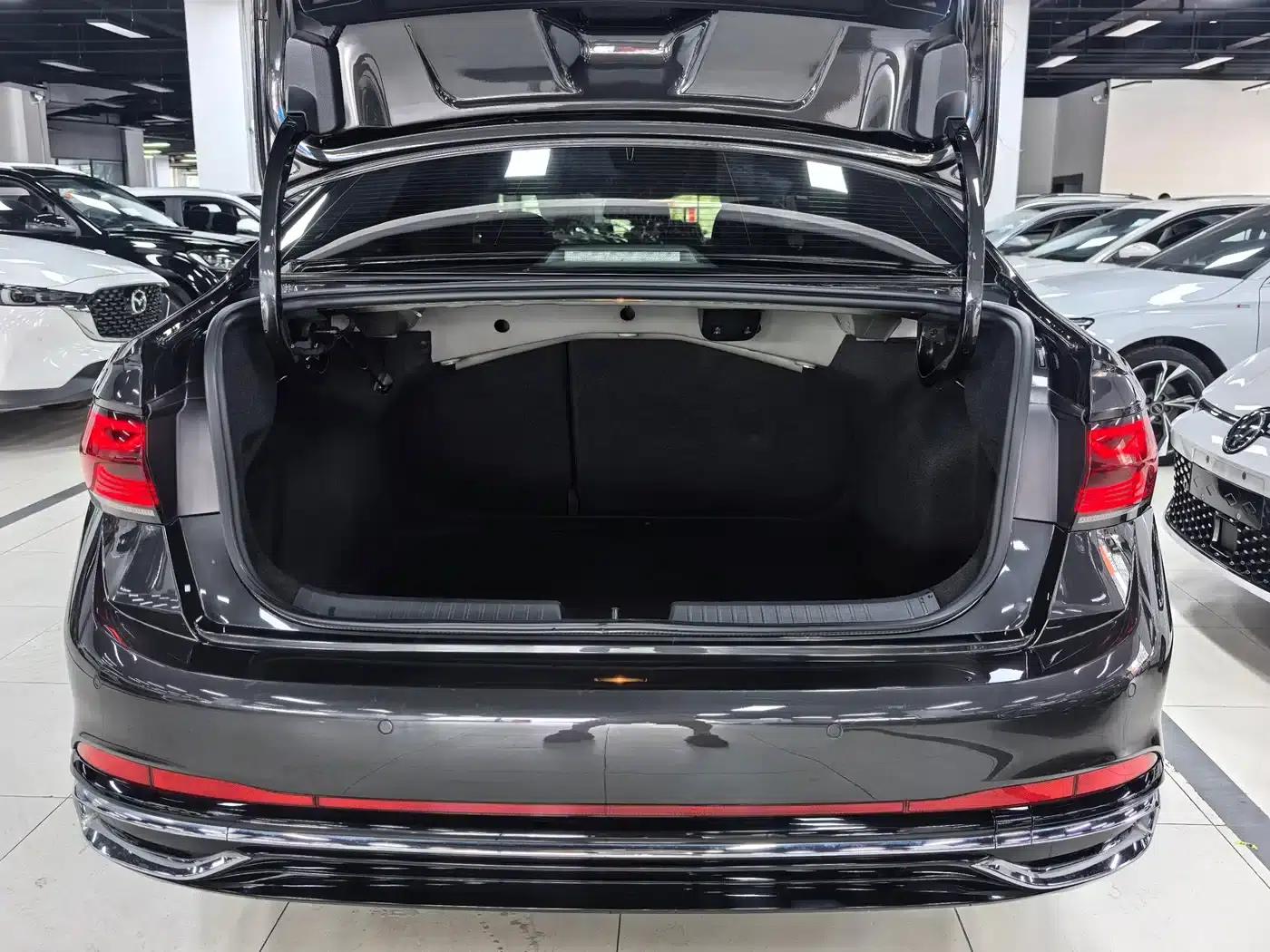 2023 Volkswagen Sagitar 200TSI DSG Super Edition — миниатюра 20
