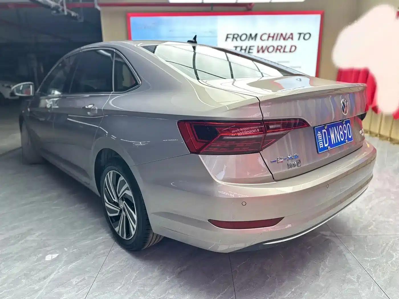 2021 Volkswagen Sagitar 280TSI DSG Luxury Intelligent Edition — миниатюра 7