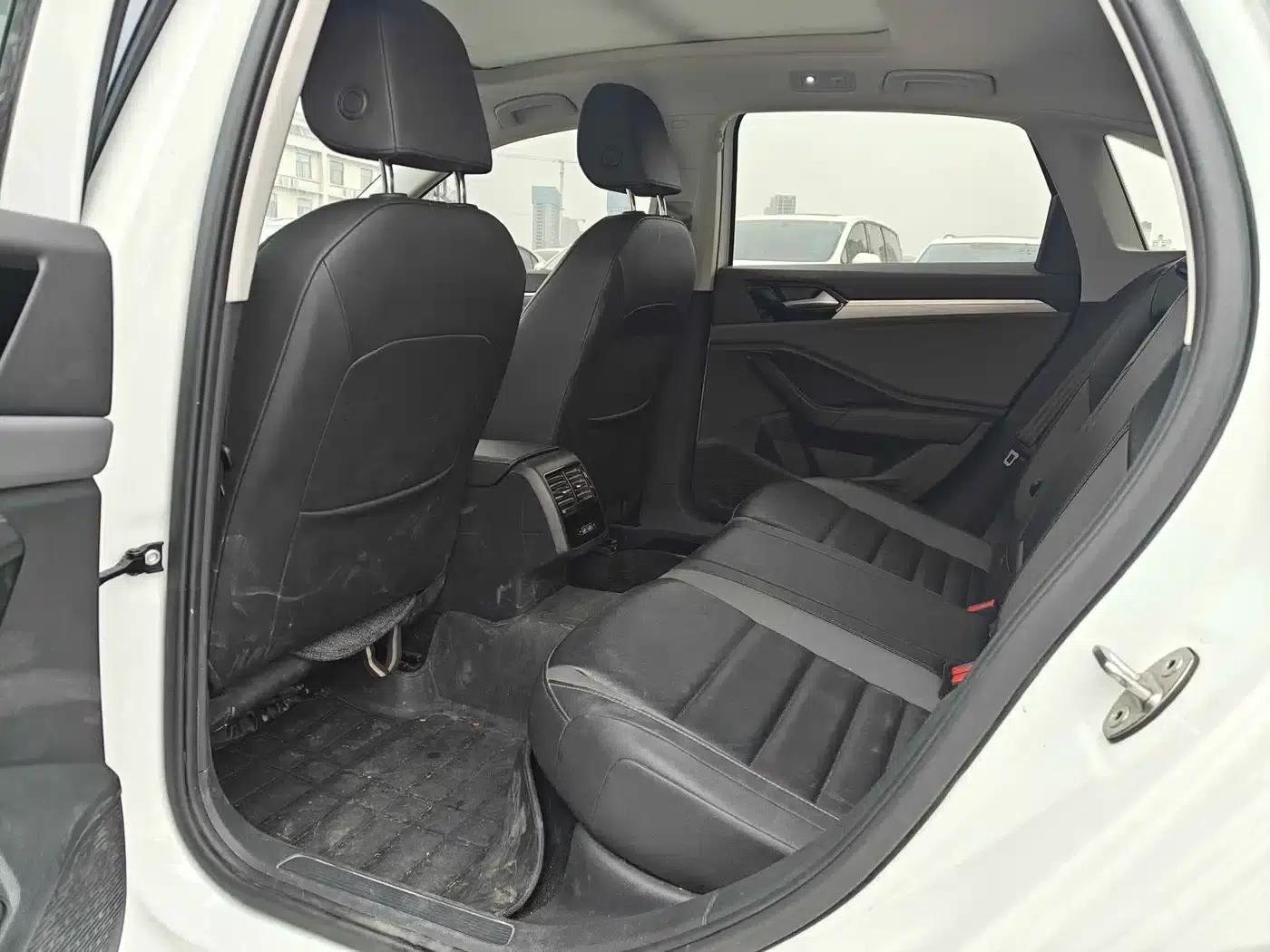 2021 Volkswagen Sagitar 280TSI DSG Comfort Smart Edition — миниатюра 6