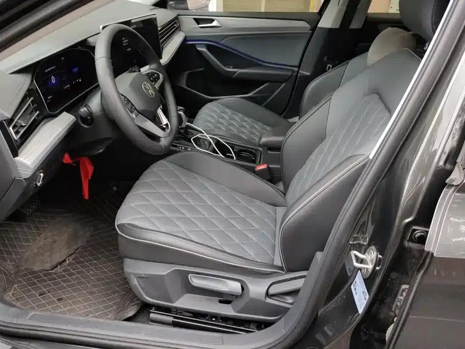 Sagitar 2025 Facelift III 300TSI DSG Super Edition — миниатюра 9