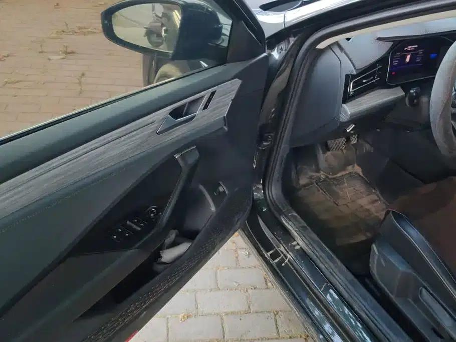 2023 Volkswagen Sagitar 300TSI DSG Super Edition — миниатюра 7