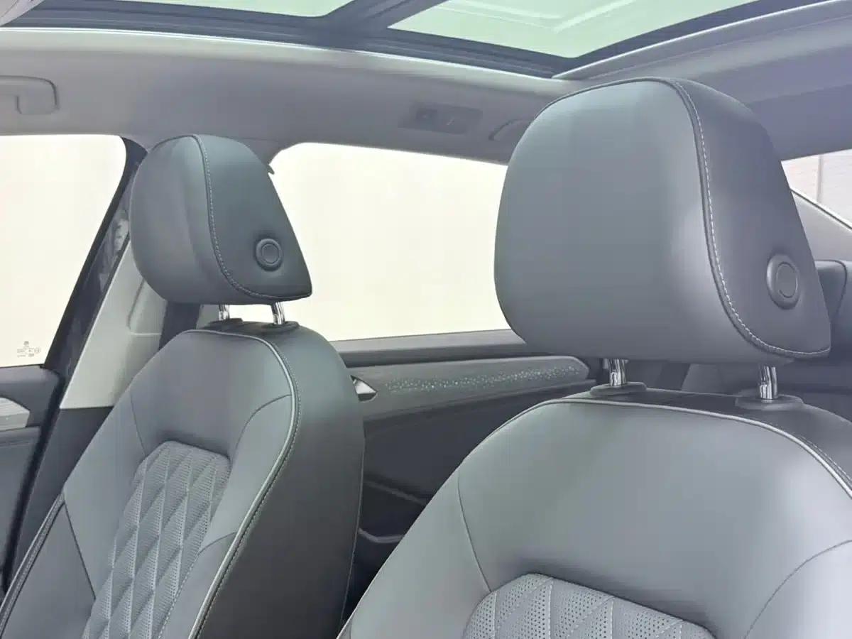 2023 Volkswagen Sagitar 280TSI DSG Beyond Plus Edition — миниатюра 16