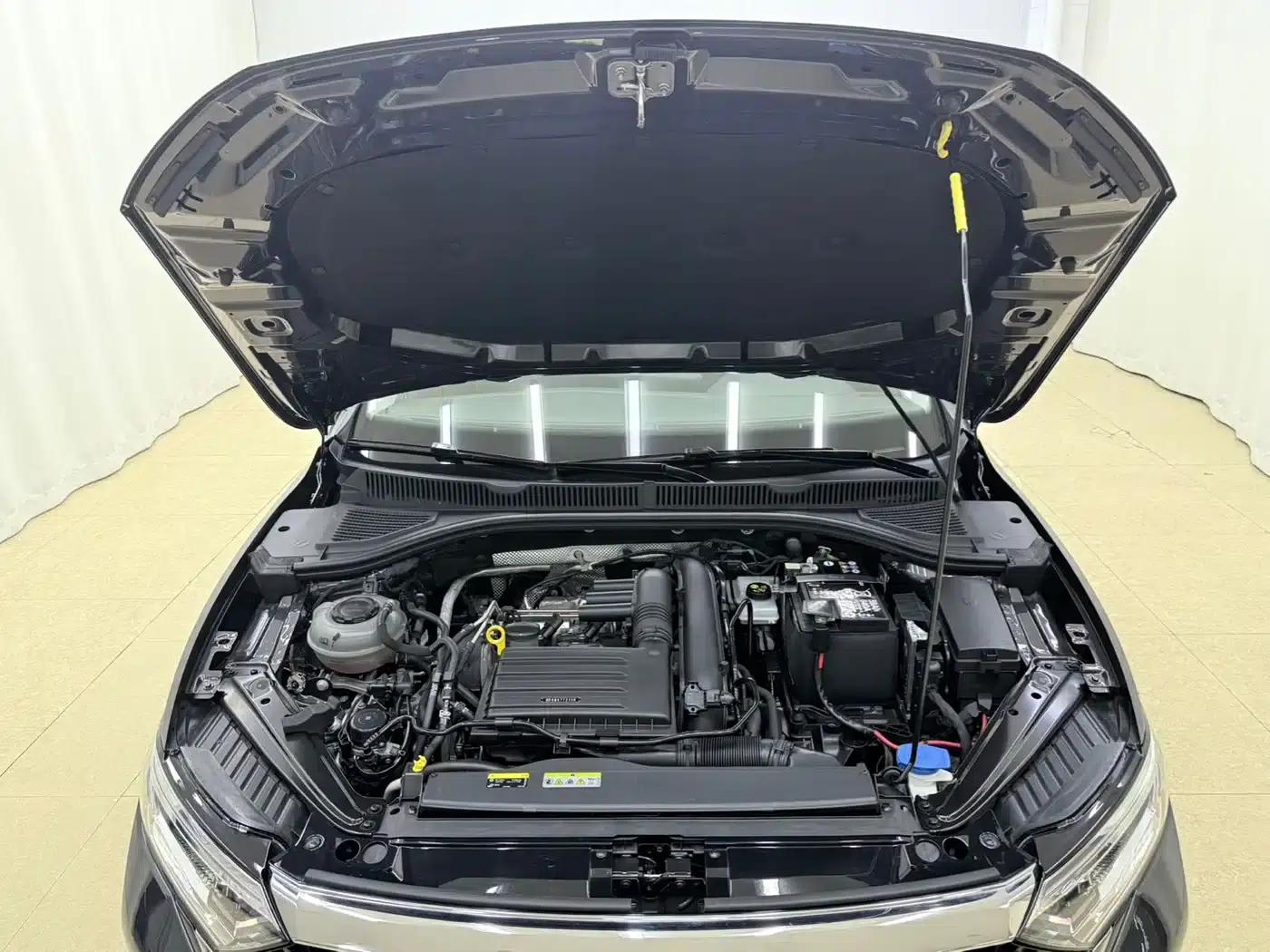 2023 Volkswagen Sagitar 280TSI DSG Beyond Plus Edition — миниатюра 19