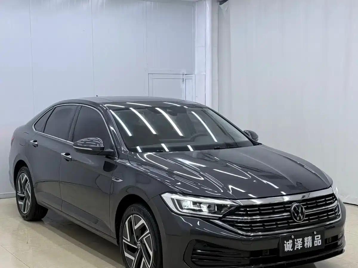 2023 Volkswagen Sagitar 280TSI DSG Beyond Plus Edition — миниатюра 3