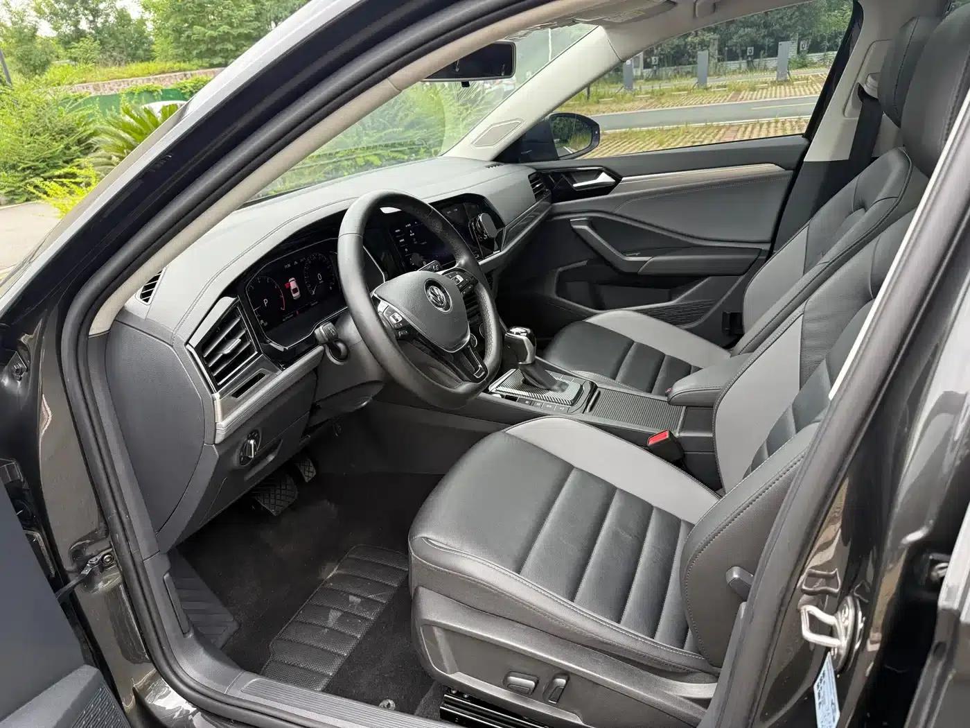 2022 Volkswagen Sagitar 280TSI DSG Super Edition — миниатюра 4