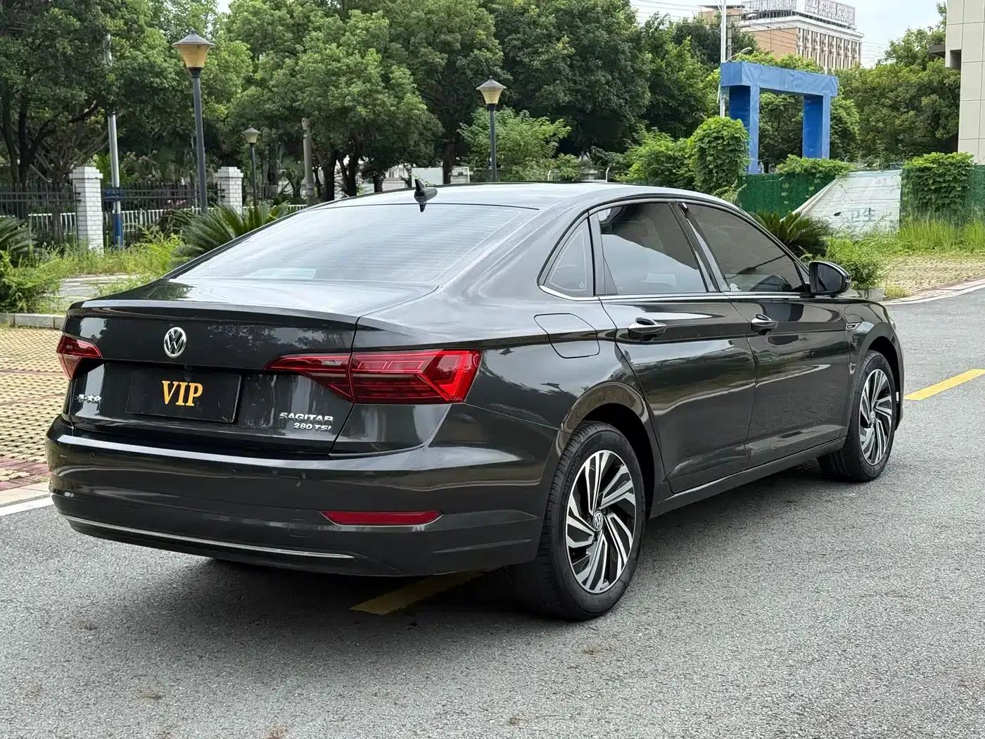 2022 Volkswagen Sagitar 280TSI DSG Super Edition — миниатюра 9