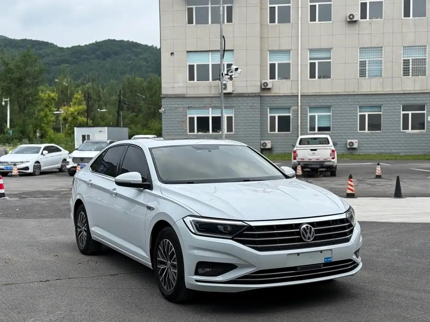 2020 Volkswagen Sagitar 280TSI DSG Comfort Model (China VI Emission Standard) — миниатюра 3