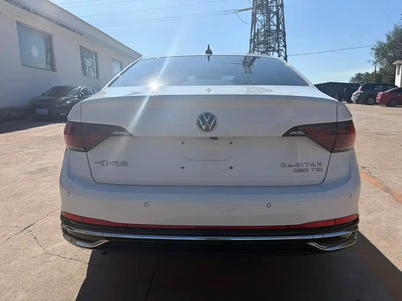 2023 Volkswagen Sagitar 280TSI DSG Beyond Plus Edition — миниатюра 8