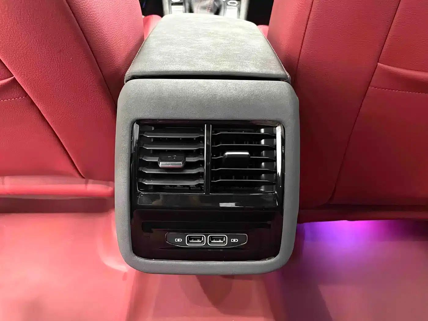 2021 Volkswagen Sagitar 280TSI DSG Excellence Edition — миниатюра 12