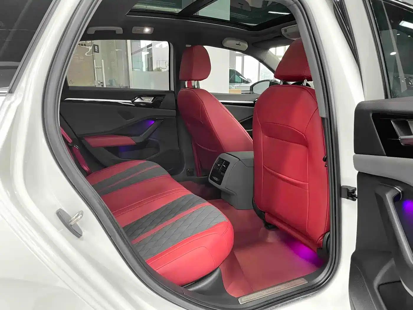 2021 Volkswagen Sagitar 280TSI DSG Excellence Edition — миниатюра 13