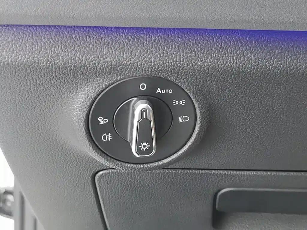 2023 Volkswagen Sagitar 300TSI DSG Super Edition — миниатюра 21