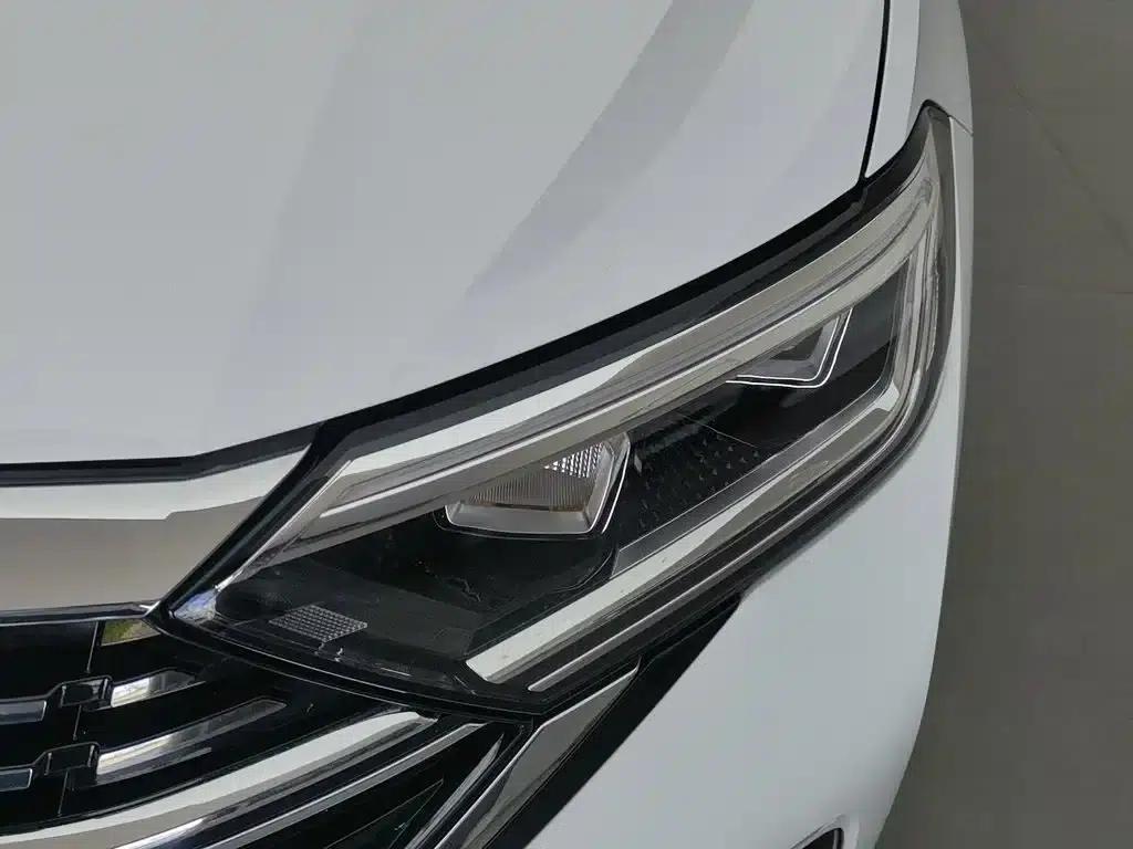 2023 Volkswagen Sagitar 300TSI DSG Super Edition — миниатюра 7