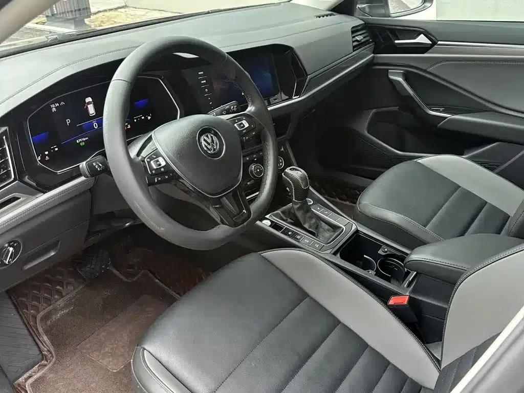 2022 Volkswagen Sagitar 280TSI DSG Flying Edition — миниатюра 3