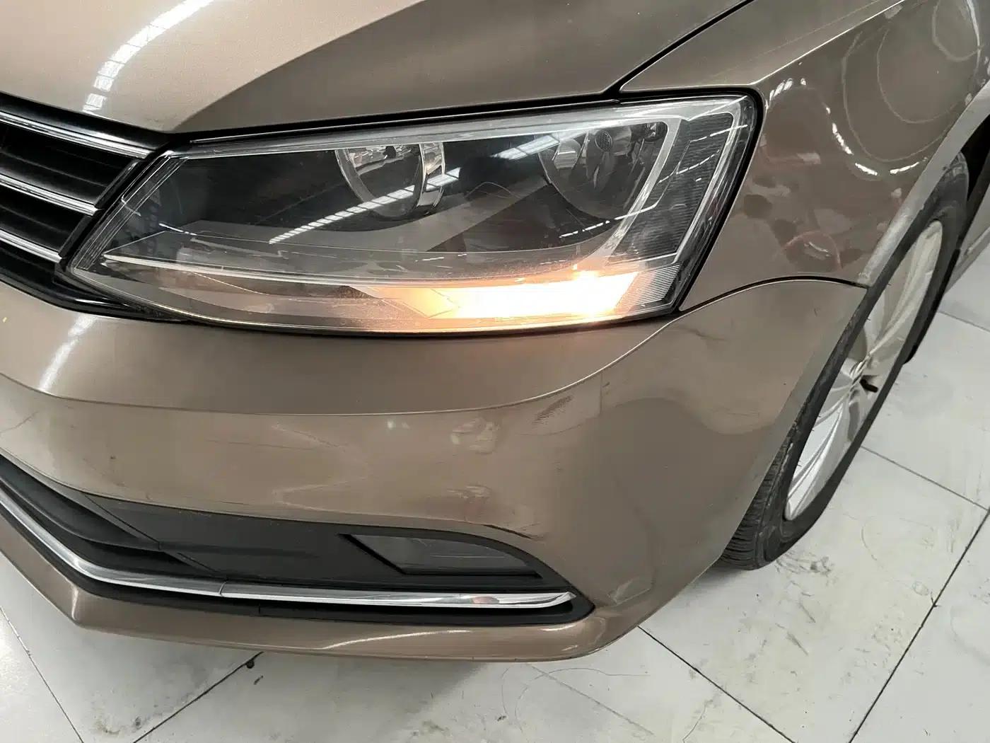 2015 Volkswagen Sagitar 1.6L Automatic Comfort Model — миниатюра 4