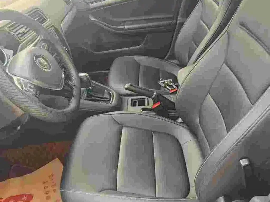 2018 Volkswagen Sagitar 280TSI DSG Comfort — миниатюра 4