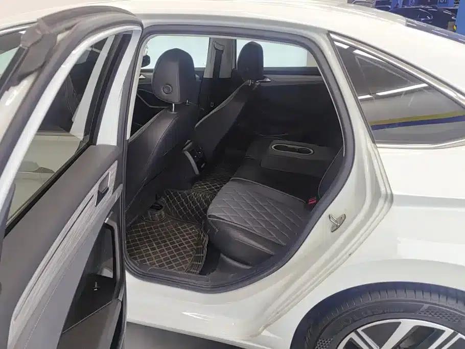 2023 Volkswagen Sagitar 200TSI DSG Super Edition — миниатюра 11