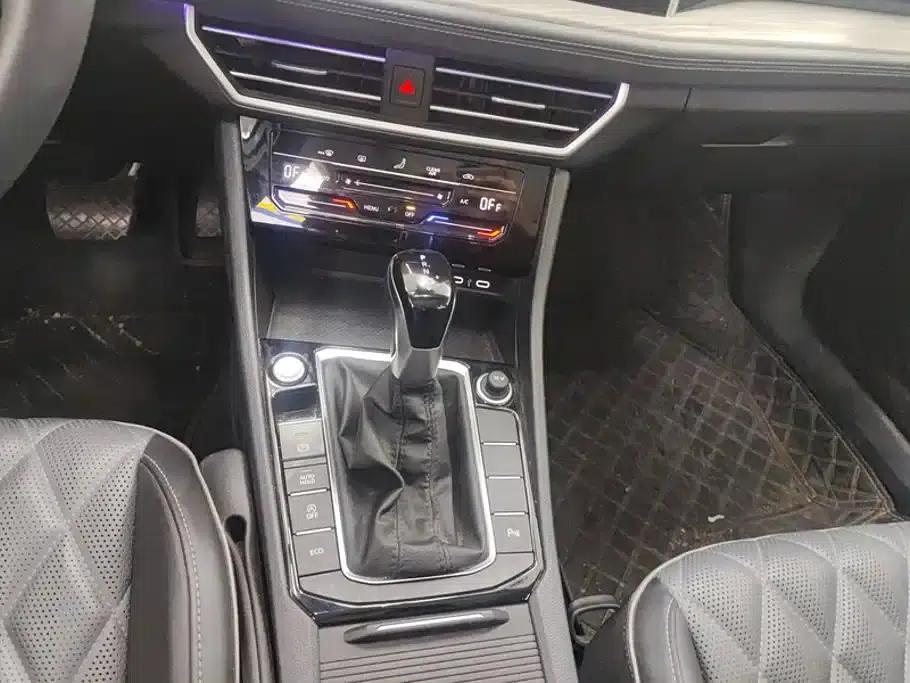 2023 Volkswagen Sagitar 200TSI DSG Super Edition — миниатюра 16