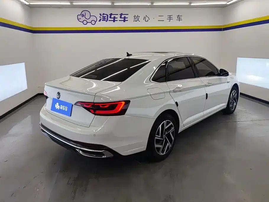 2023 Volkswagen Sagitar 200TSI DSG Super Edition — миниатюра 3