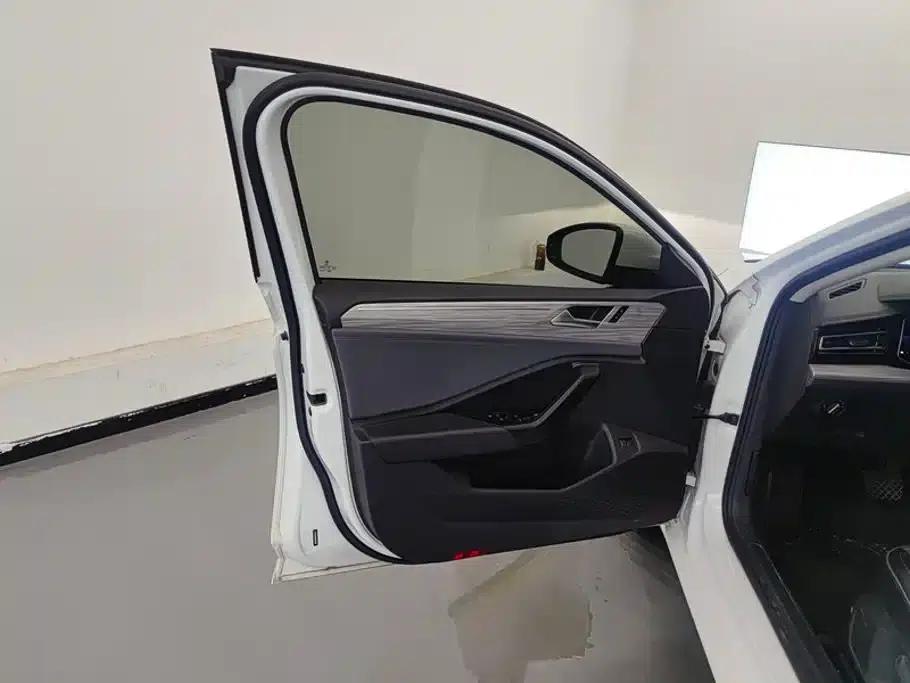 2023 Volkswagen Sagitar 200TSI DSG Super Edition — миниатюра 7