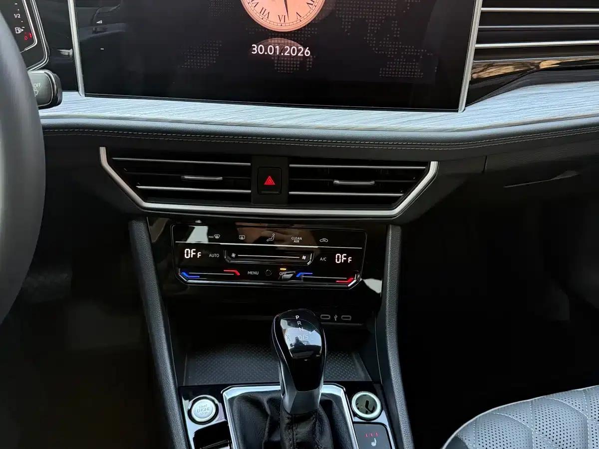 2023 Volkswagen Sagitar 280TSI DSG Beyond Plus Edition — миниатюра 9