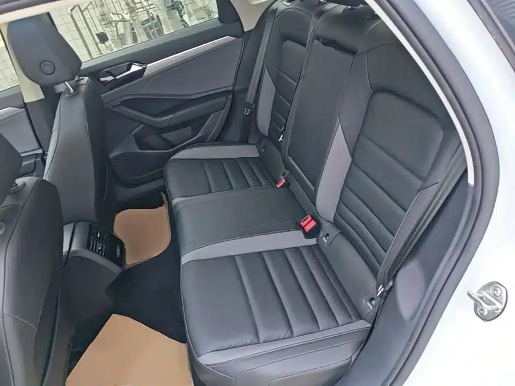 2021 Volkswagen Sagitar 280TSI DSG Super Edition — миниатюра 17