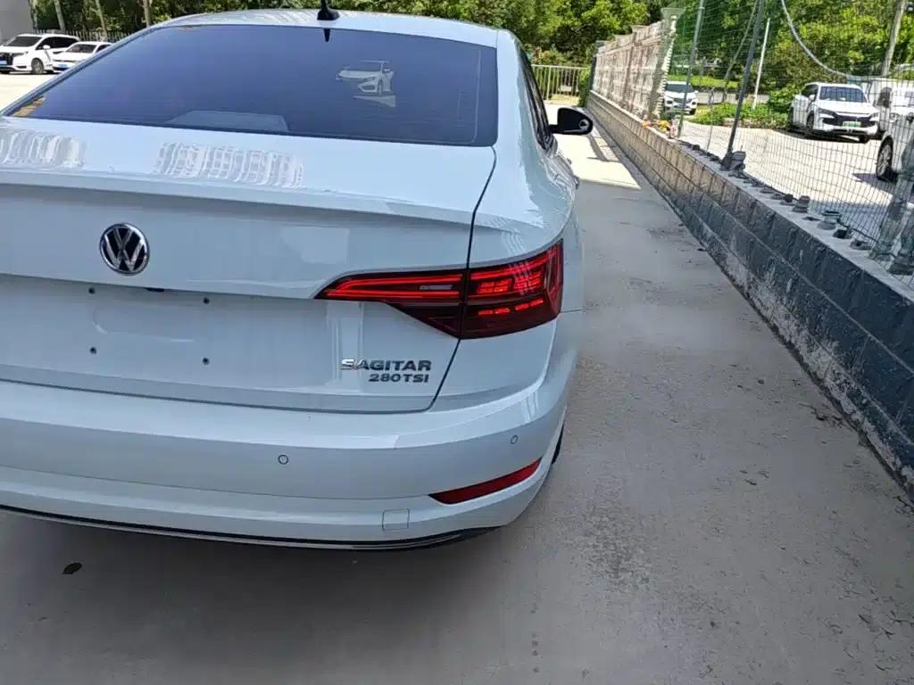 2021 Volkswagen Sagitar 280TSI DSG Super Edition — миниатюра 8
