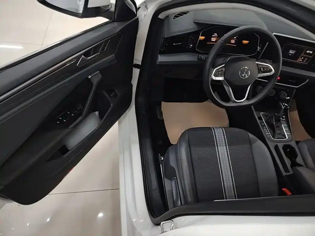 2024 Volkswagen Sagitar 200TSI DSG Flying Edition — миниатюра 16
