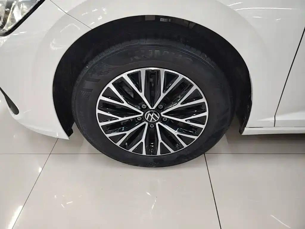 2024 Volkswagen Sagitar 200TSI DSG Flying Edition — миниатюра 23