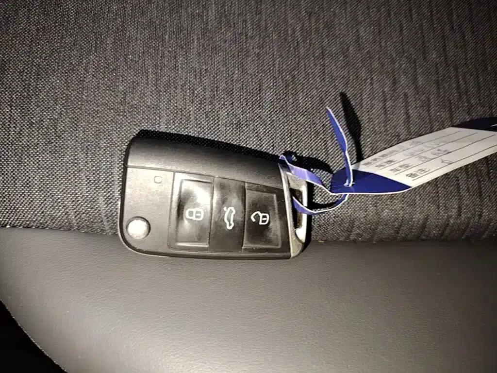 2024 Volkswagen Sagitar 200TSI DSG Flying Edition — миниатюра 9