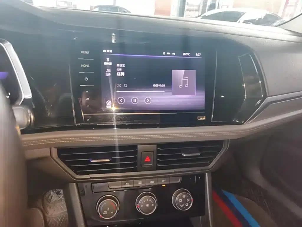 2021 Volkswagen Sagitar 200TSI DSG Super Edition — миниатюра 13