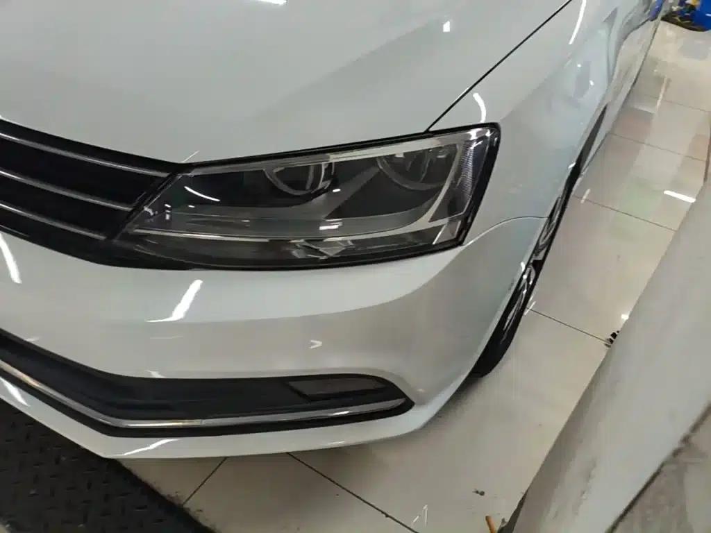 2018 Volkswagen Sagitar 1.6L Automatic Comfort Model — миниатюра 24