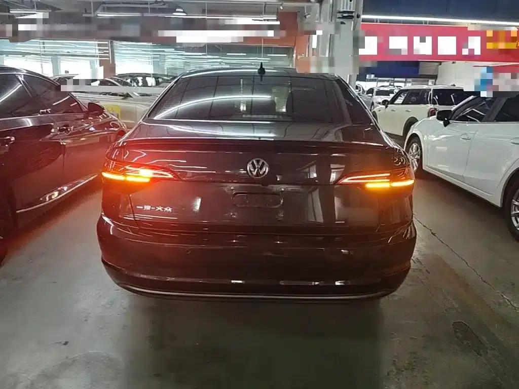 2022 Volkswagen Sagitar 280TSI DSG Flying Edition — миниатюра 6