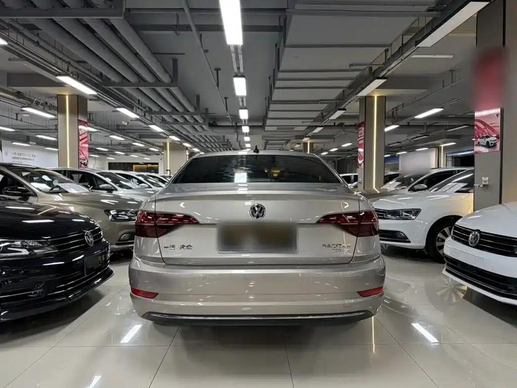 2021 Volkswagen Sagitar 280TSI DSG Super Edition — миниатюра 13