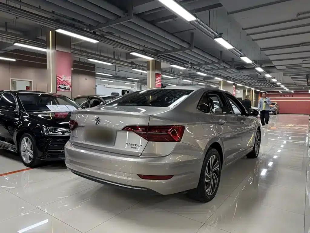 2021 Volkswagen Sagitar 280TSI DSG Super Edition — миниатюра 14