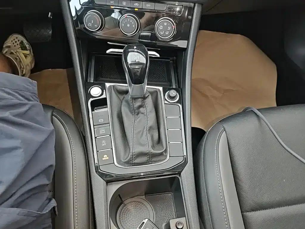 2022 Volkswagen Sagitar 200TSI DSG Flying Edition — миниатюра 14