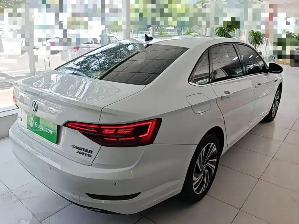 2022 Volkswagen Sagitar 200TSI DSG Flying Edition — миниатюра 7