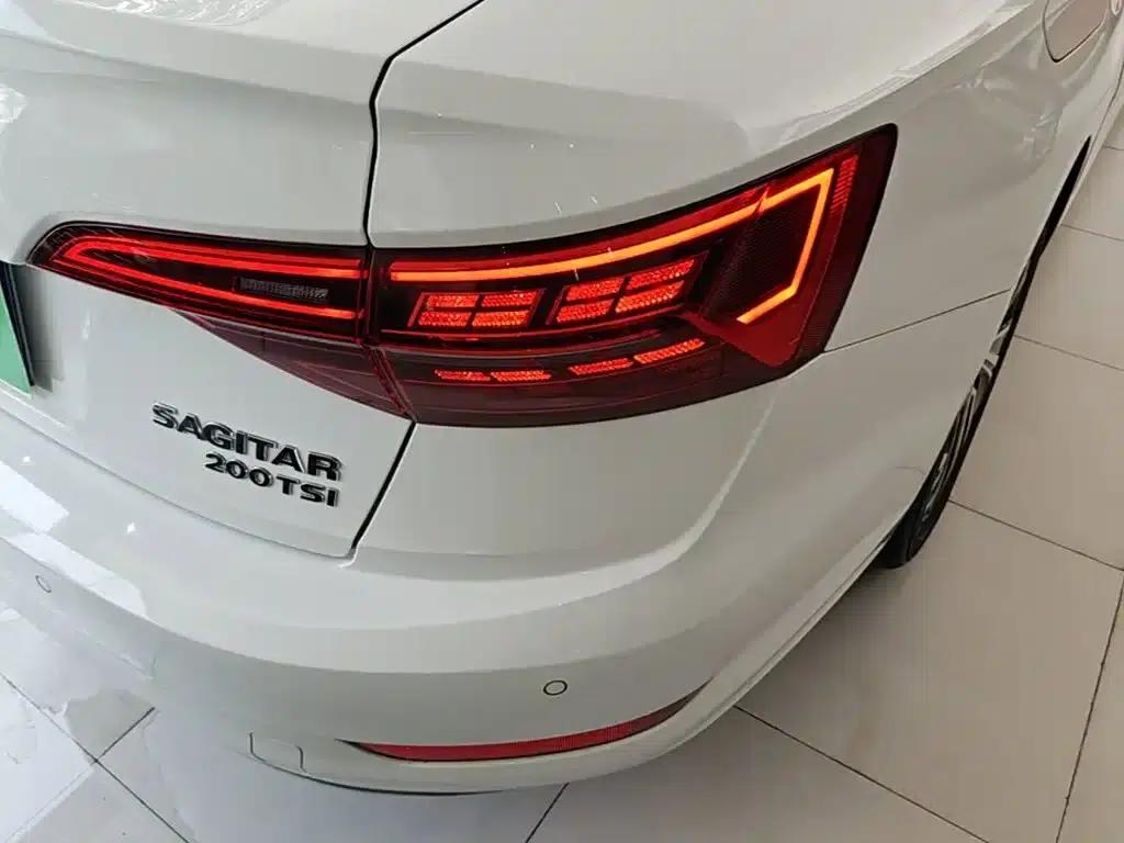 2022 Volkswagen Sagitar 200TSI DSG Flying Edition — миниатюра 8