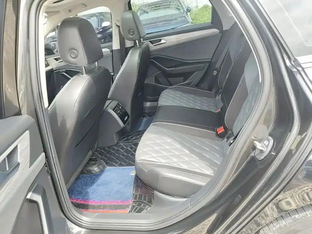 2023 Volkswagen Sagitar 300TSI DSG Excellence Edition — миниатюра 17