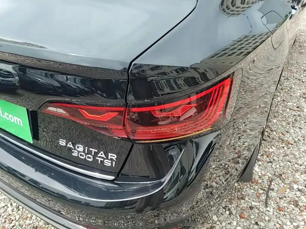2023 Volkswagen Sagitar 300TSI DSG Excellence Edition — миниатюра 8